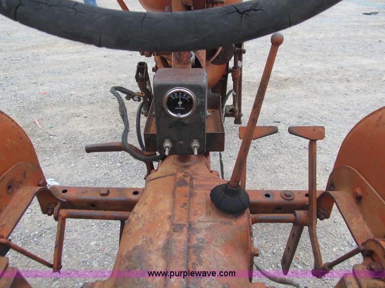 image for item E7559 1946 Allis Chalmers C tractor