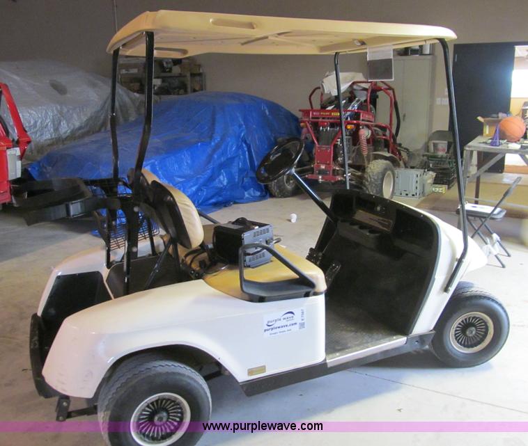 image for item E7567 EZ GO golf cart
