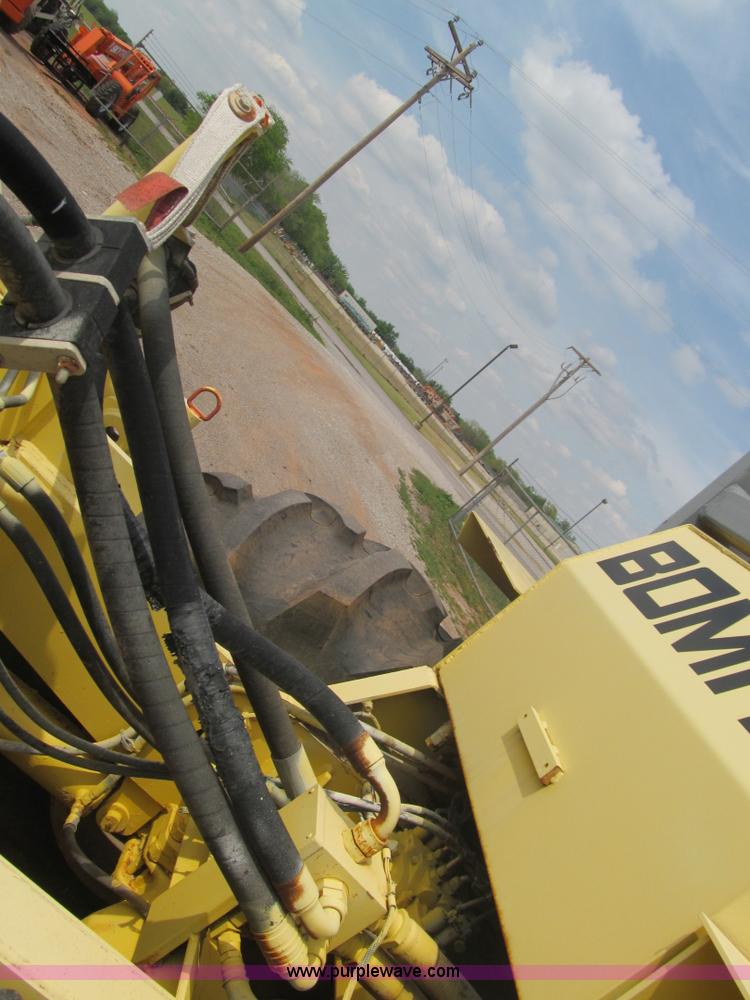 image for item E7578 2005 Bomag MPH364SDM recycler soil stabilizer