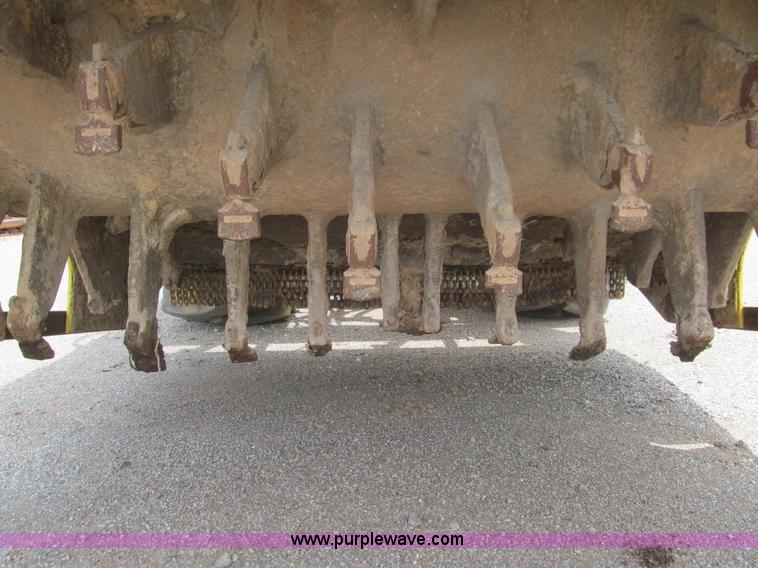 image for item E7578 2005 Bomag MPH364SDM recycler soil stabilizer