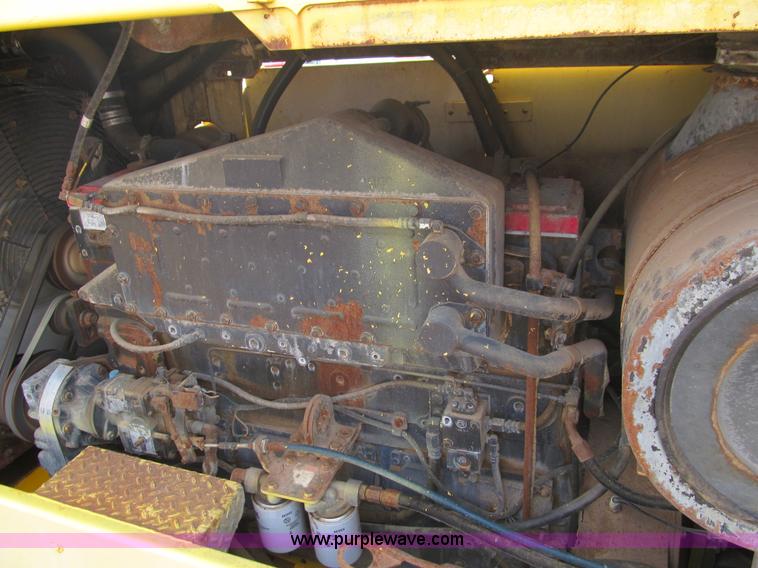 image for item E7578 2005 Bomag MPH364SDM recycler soil stabilizer