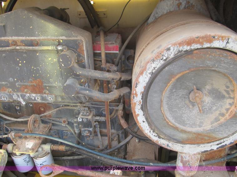 image for item E7578 2005 Bomag MPH364SDM recycler soil stabilizer