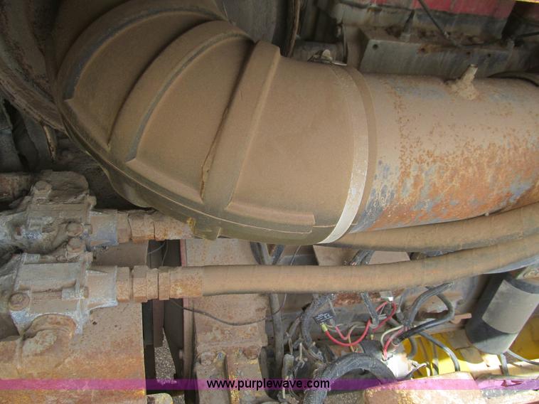 image for item E7578 2005 Bomag MPH364SDM recycler soil stabilizer