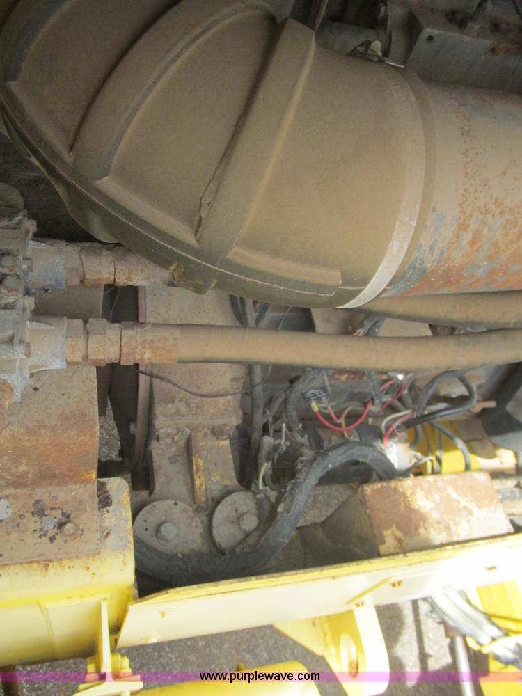 image for item E7578 2005 Bomag MPH364SDM recycler soil stabilizer