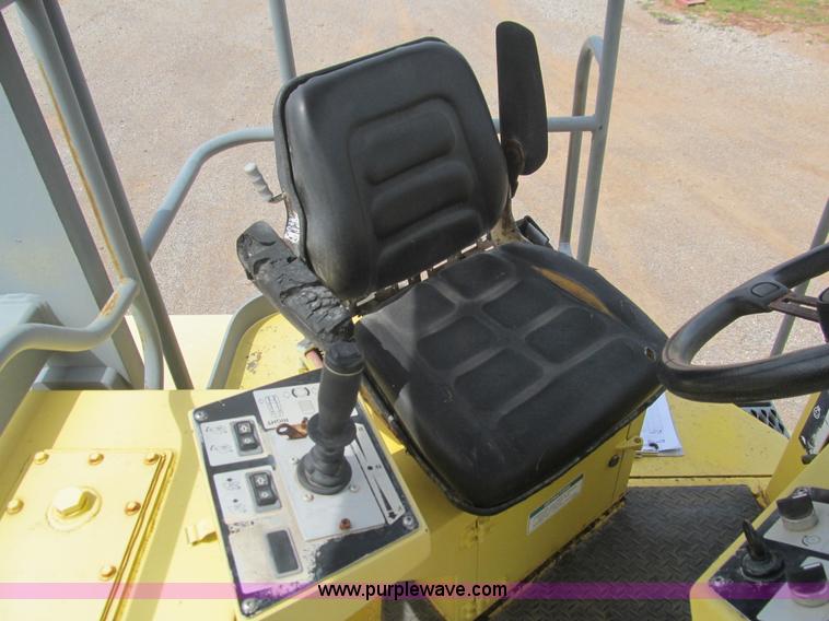 image for item E7578 2005 Bomag MPH364SDM recycler soil stabilizer