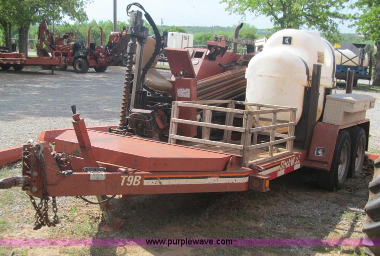 image for item E7583 1999 Ditch Witch JT520 horizontal directional drill