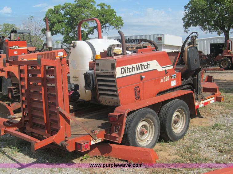 image for item E7583 1999 Ditch Witch JT520 horizontal directional drill