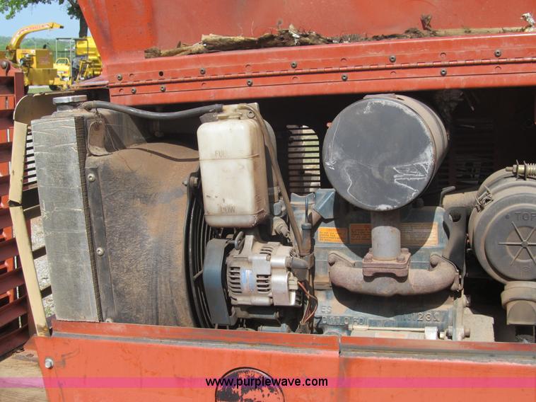 image for item E7583 1999 Ditch Witch JT520 horizontal directional drill