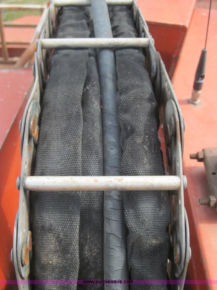 image for item E7583 1999 Ditch Witch JT520 horizontal directional drill