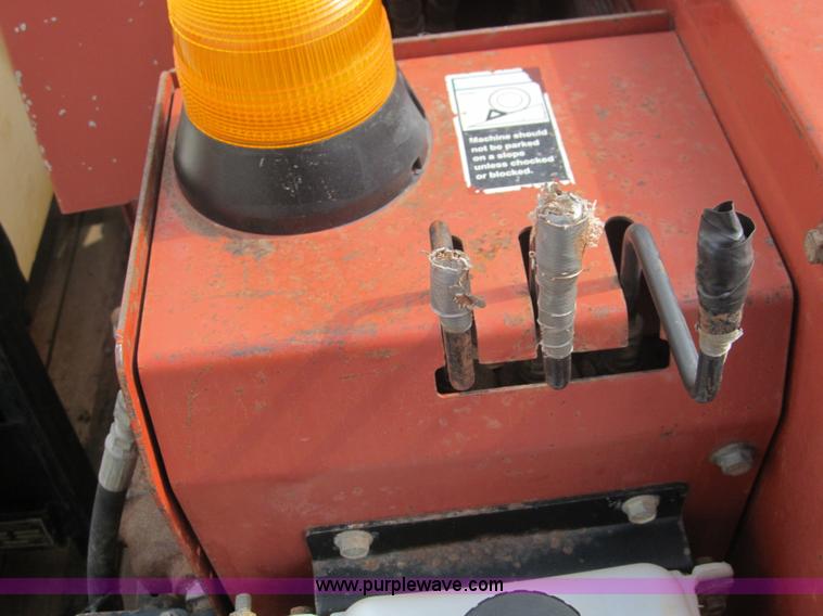 image for item E7583 1999 Ditch Witch JT520 horizontal directional drill