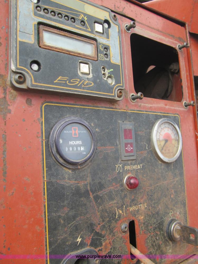 image for item E7583 1999 Ditch Witch JT520 horizontal directional drill