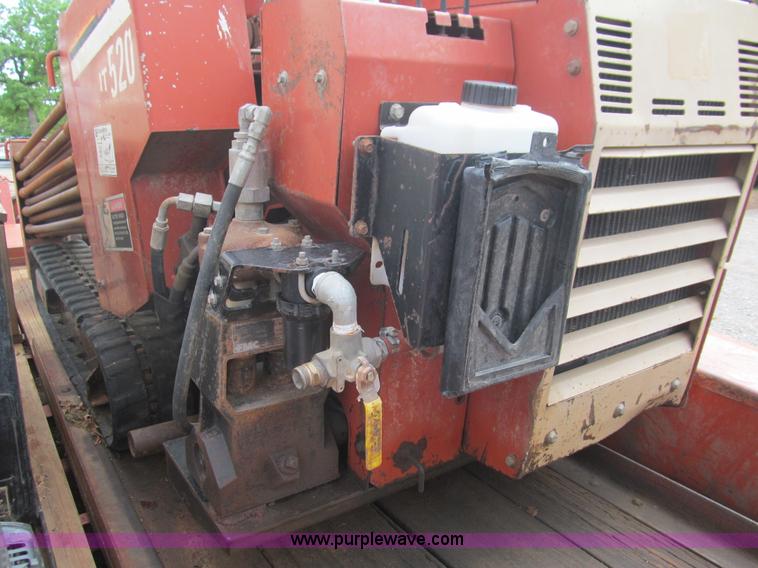 image for item E7583 1999 Ditch Witch JT520 horizontal directional drill