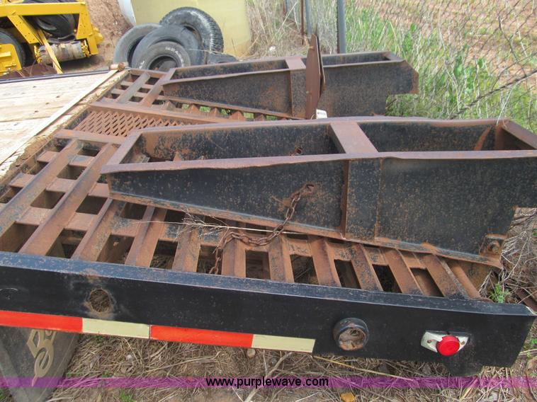 image for item F3186 2001 Belshe DT255 flatbed trailer