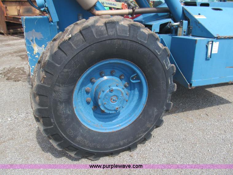 image for item F3191 2000 Gradall 544D telehandler