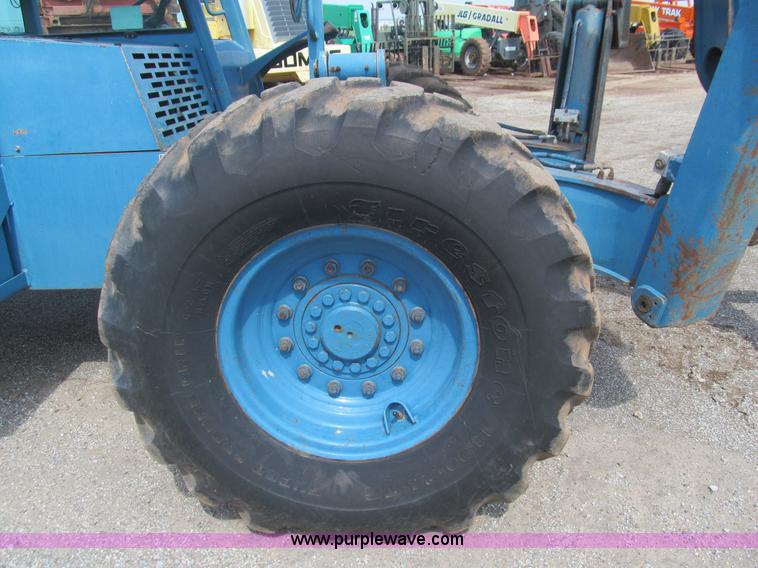 image for item F3191 2000 Gradall 544D telehandler