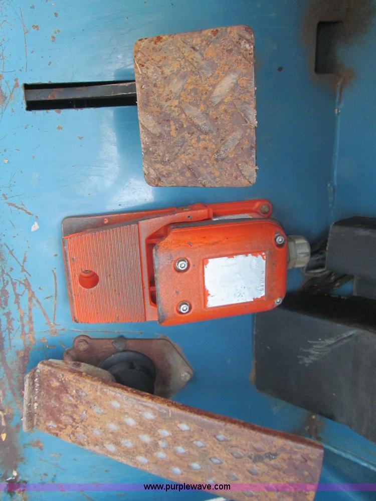 image for item F3191 2000 Gradall 544D telehandler