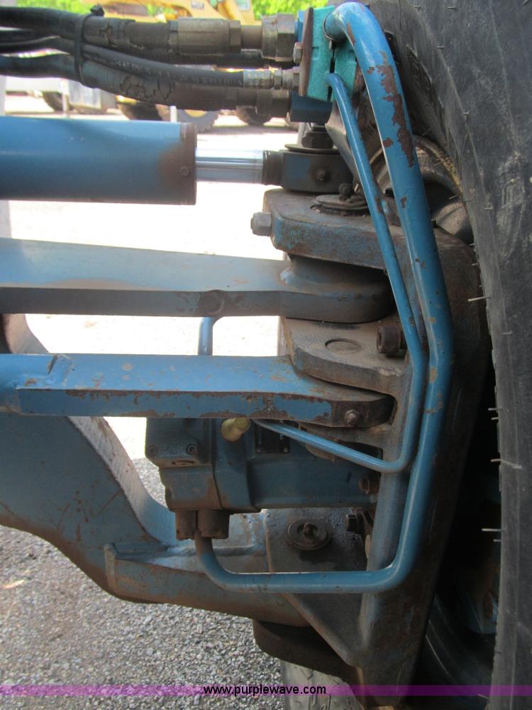 image for item F3191 2000 Gradall 544D telehandler