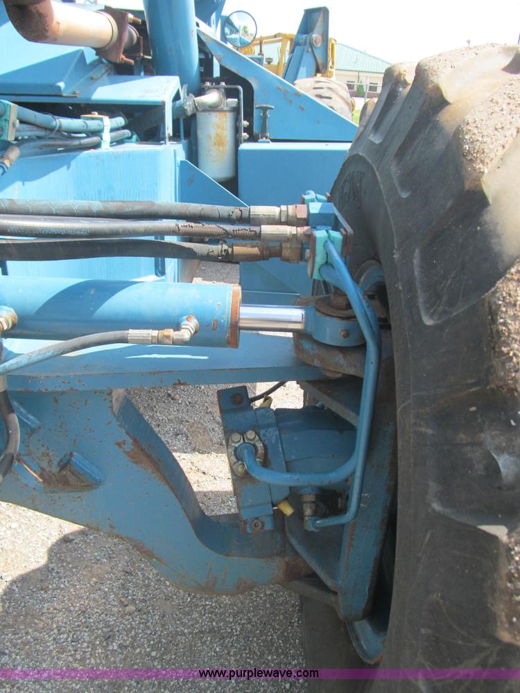 image for item F3191 2000 Gradall 544D telehandler