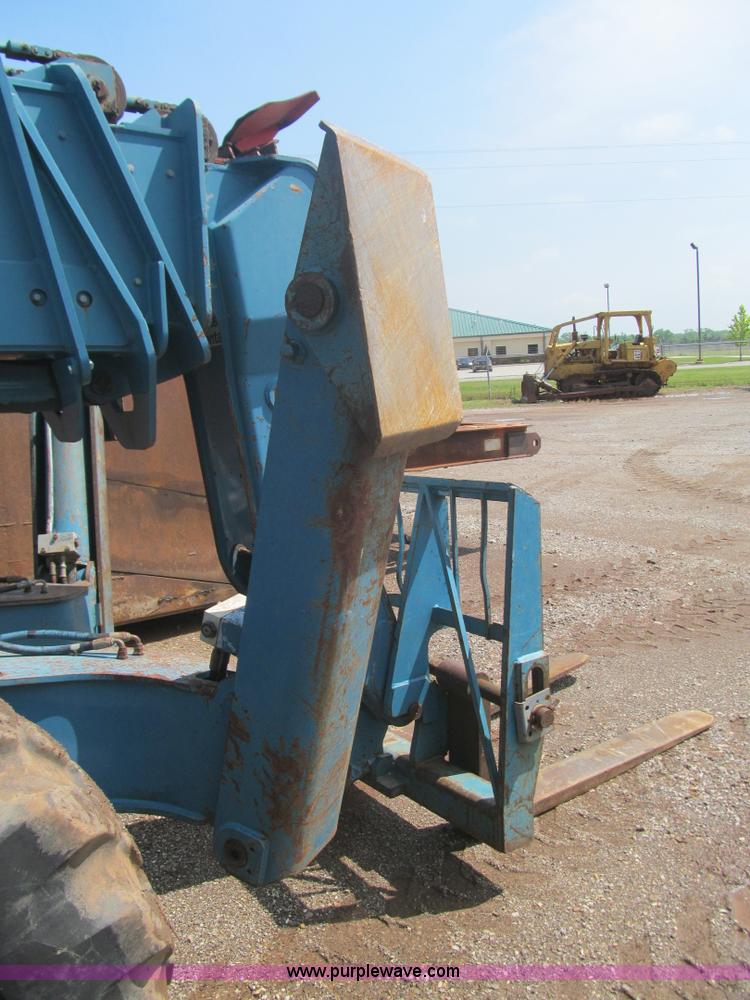 image for item F3191 2000 Gradall 544D telehandler