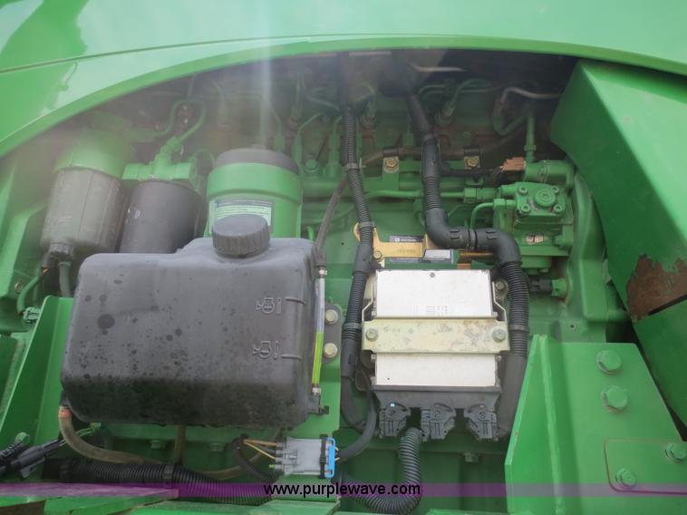 image for item F6642 2008 John Deere 4930 dry box spreader