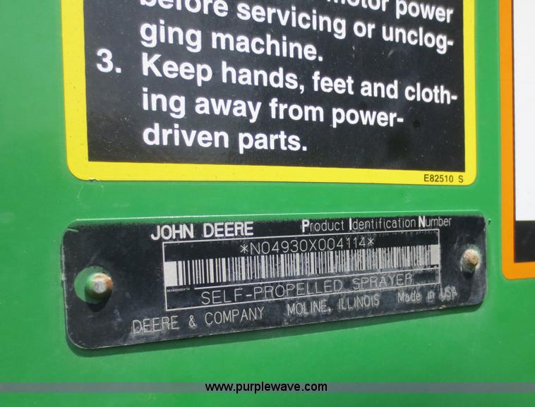 image for item F6642 2008 John Deere 4930 dry box spreader
