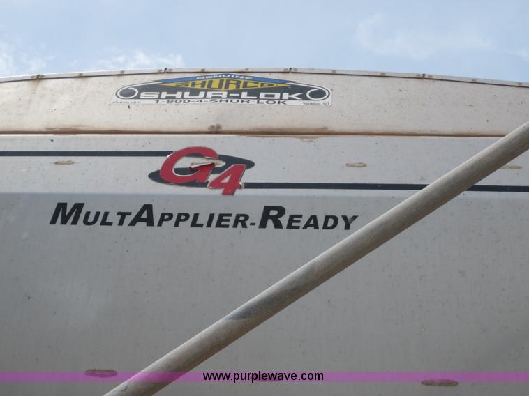 image for item F6642 2008 John Deere 4930 dry box spreader