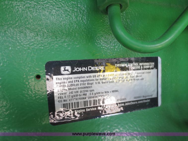 image for item F6643 2010 John Deere 4930 self-propelled sprayer