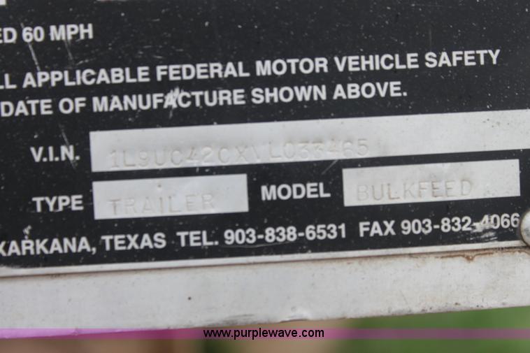 image for item F8610 1997 Ledwell 42' aluminum paddle feed wagon trailer