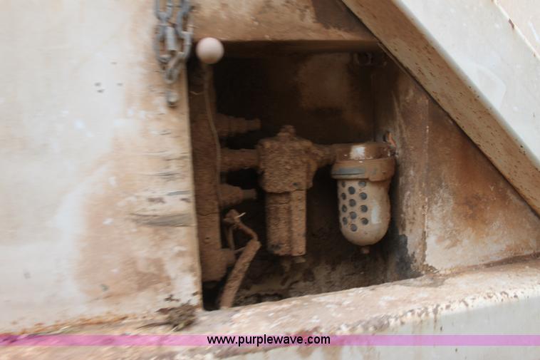 image for item F8611 1986 Bronson belly dump trailer