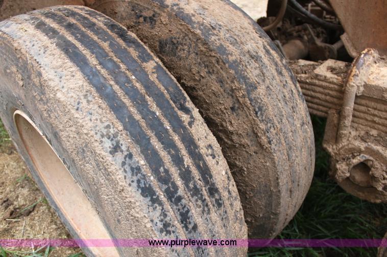 image for item F8611 1986 Bronson belly dump trailer