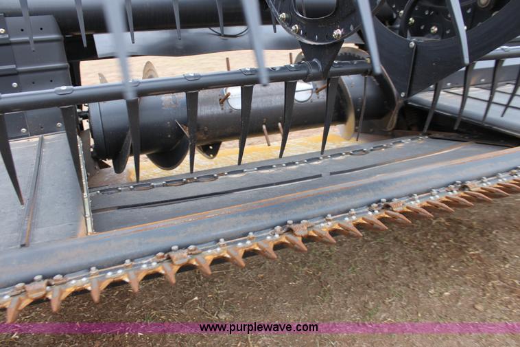 image for item F8614 2011 MacDon FD70 flex draper header