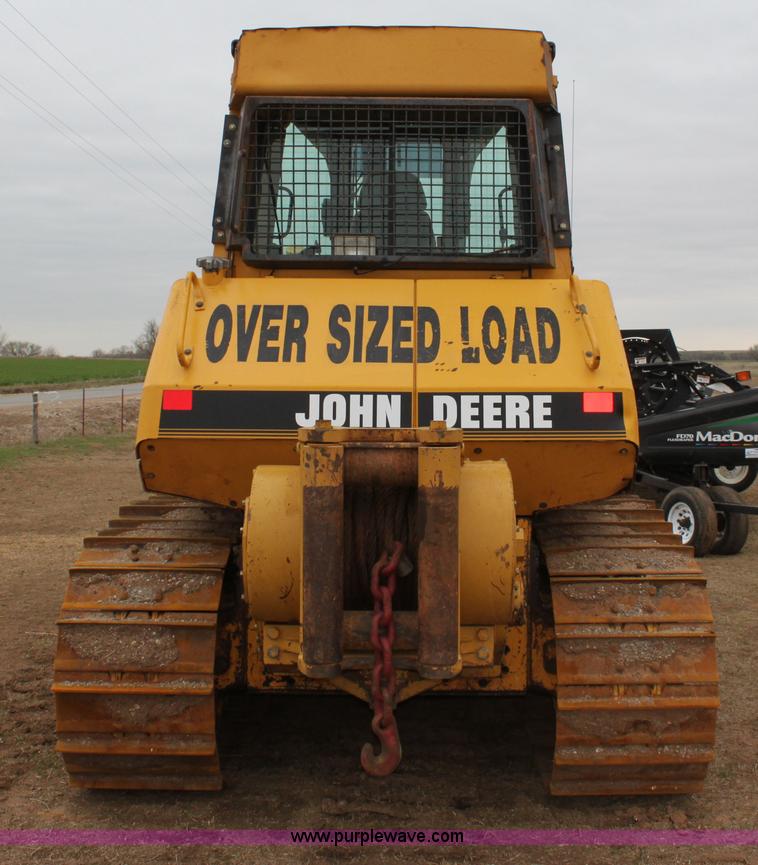 image for item F8615 1999 John Deere 850C dozer
