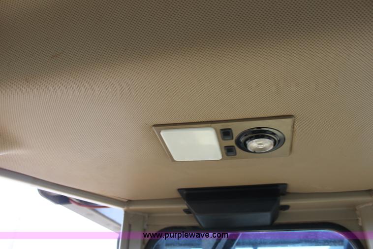 image for item F8615 1999 John Deere 850C dozer