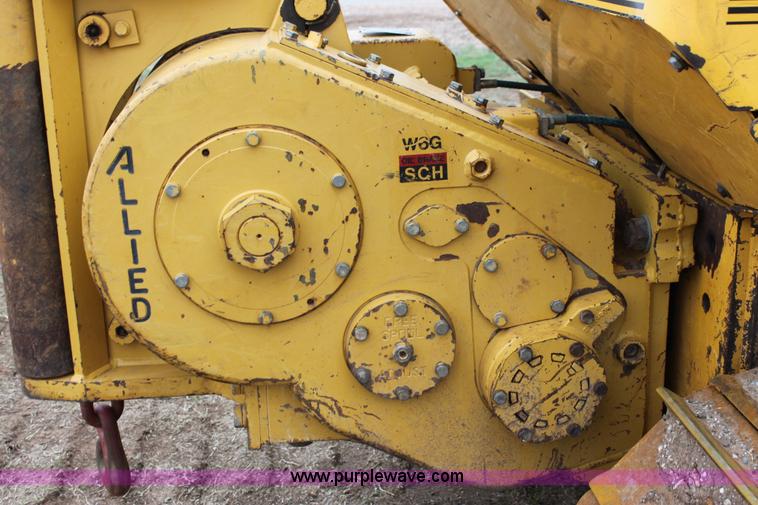 image for item F8615 1999 John Deere 850C dozer