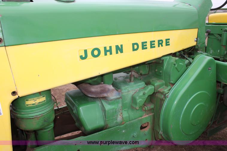image for item F8617 John Deere 730 tractor
