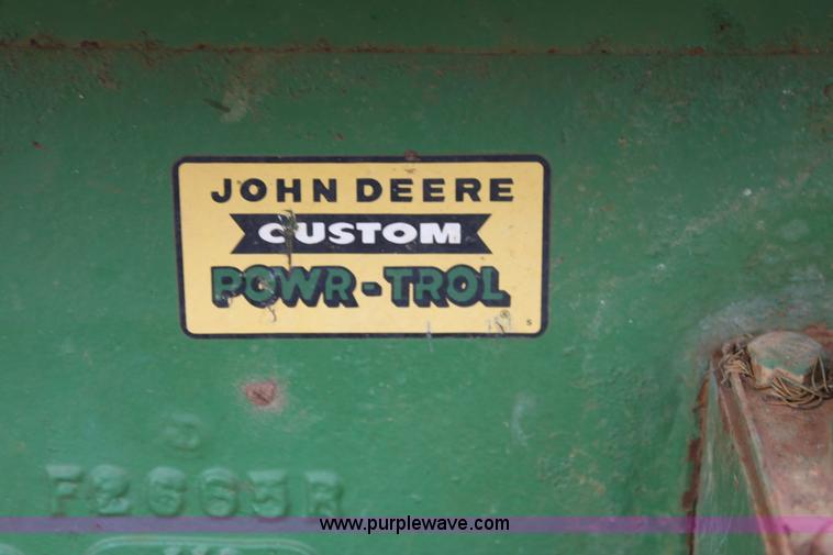 image for item F8617 John Deere 730 tractor
