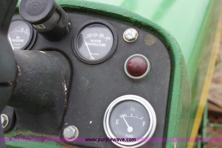 image for item F8617 John Deere 730 tractor