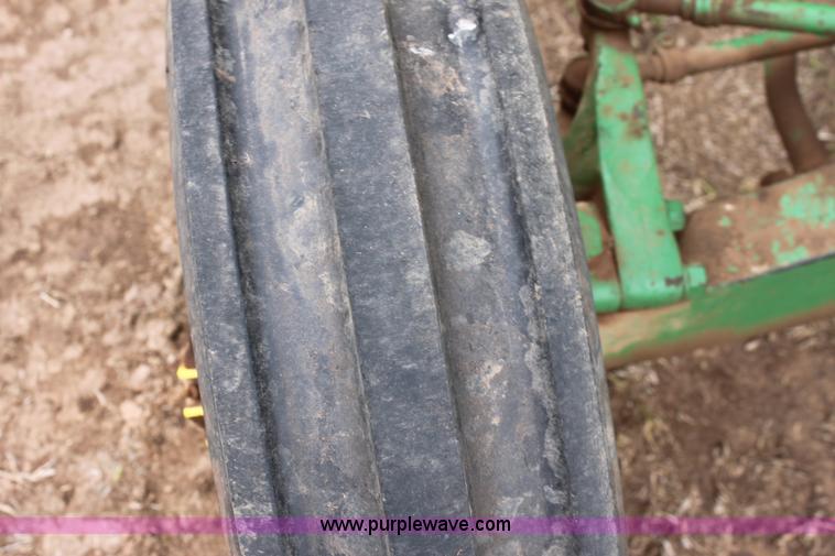 image for item F8617 John Deere 730 tractor