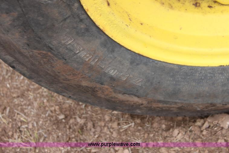 image for item F8617 John Deere 730 tractor
