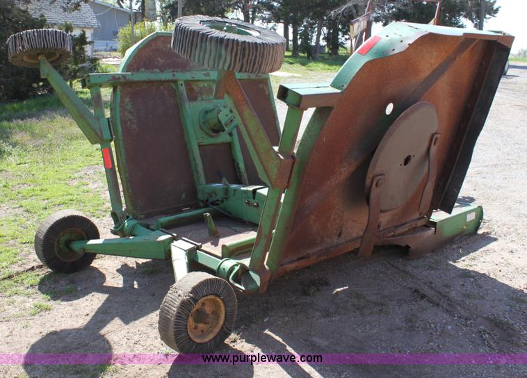 image for item F8622 John Deere 14' batwing mower
