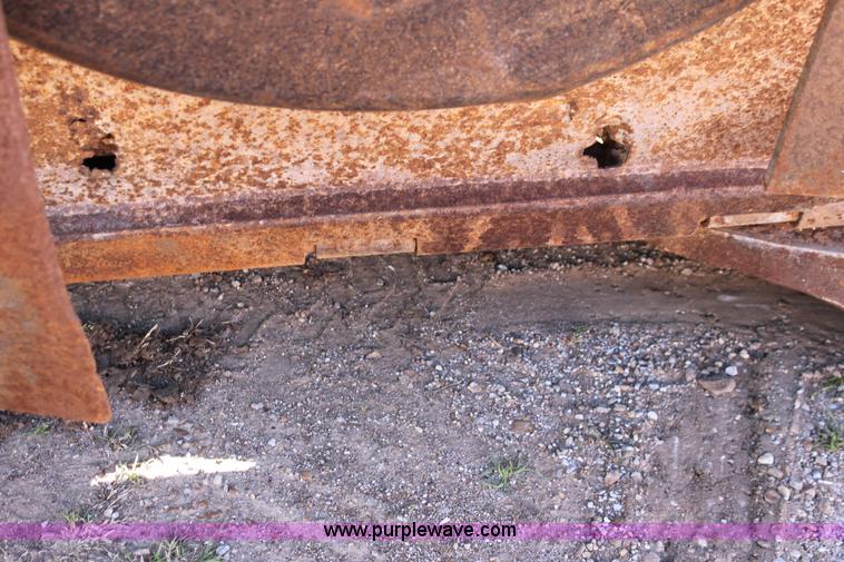 image for item F8622 John Deere 14' batwing mower