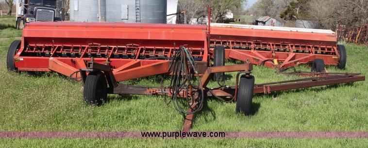 image for item F8624 (2) International drills with double hitch setup