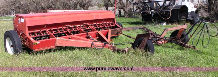 image for item F8624 (2) International drills with double hitch setup