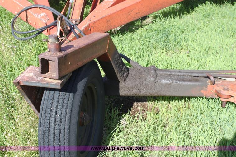 image for item F8624 (2) International drills with double hitch setup