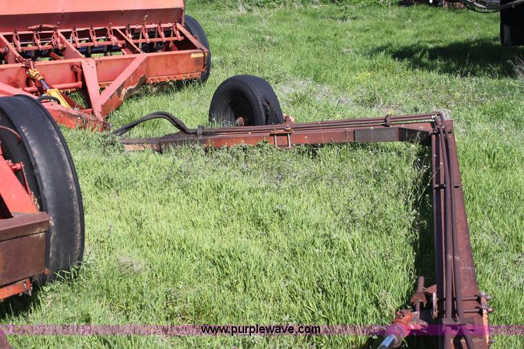 image for item F8624 (2) International drills with double hitch setup