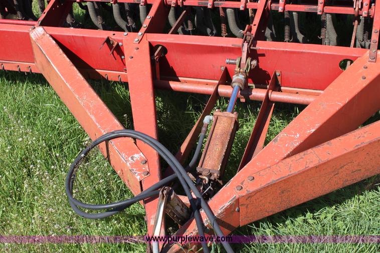 image for item F8624 (2) International drills with double hitch setup