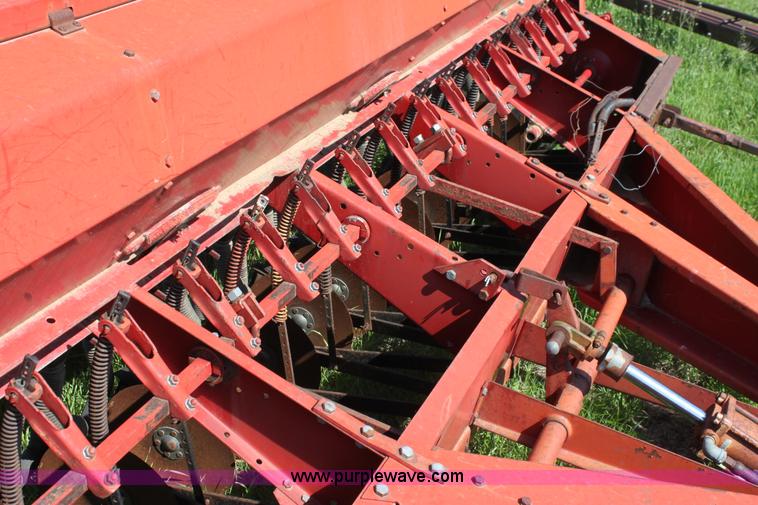 image for item F8624 (2) International drills with double hitch setup