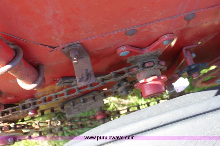 image for item F8624 (2) International drills with double hitch setup