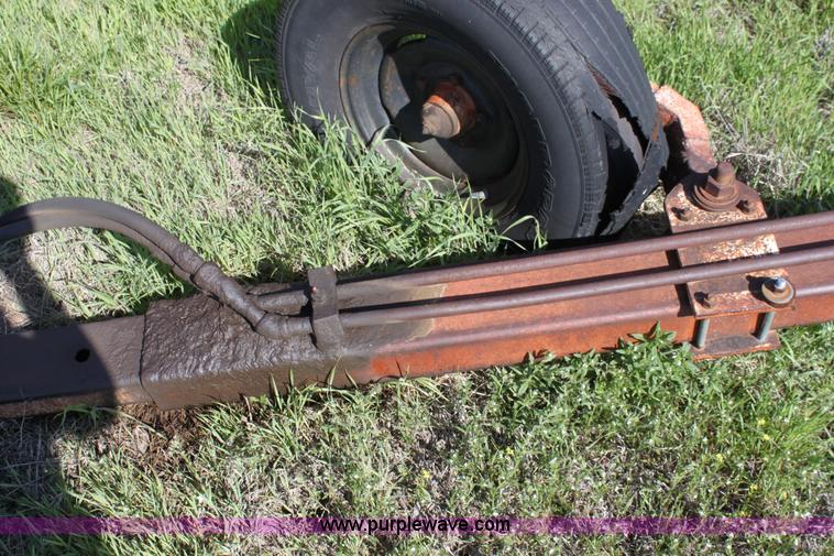 image for item F8624 (2) International drills with double hitch setup