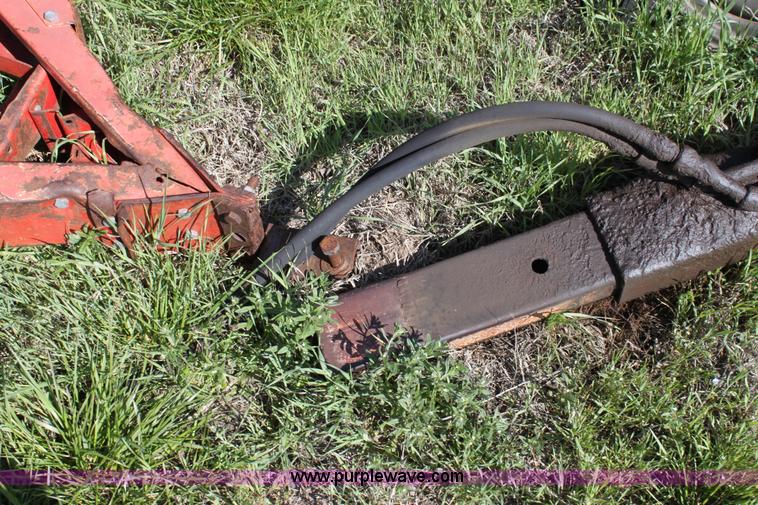 image for item F8624 (2) International drills with double hitch setup